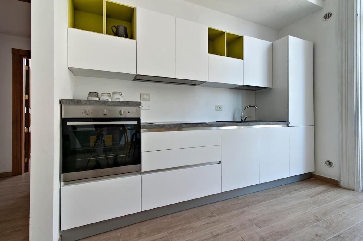 Residence De Franchis - Smart Apartments Лечче Екстер'єр фото