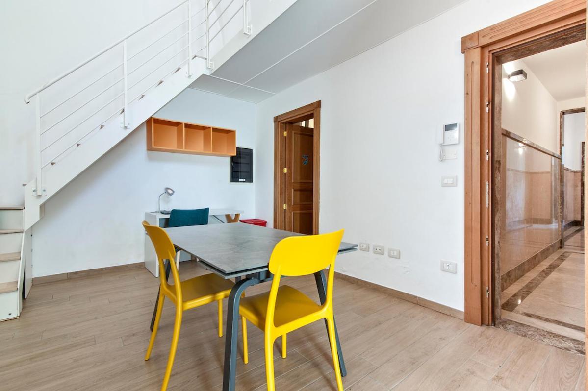 Residence De Franchis - Smart Apartments Лечче Екстер'єр фото